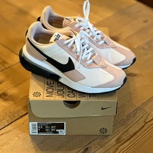 Nike Air Max Pre-Day